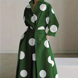 Women’s Green dress  NWOT size 2XL green with white polka dots   Long sleeve